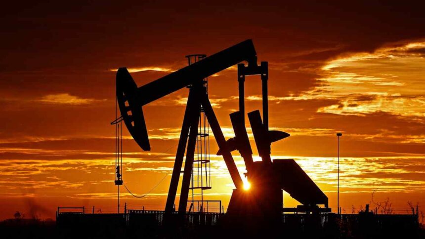 Oil falls back below $100 as Trump weighs ‘massive attack’
